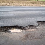 Baches en carretera.